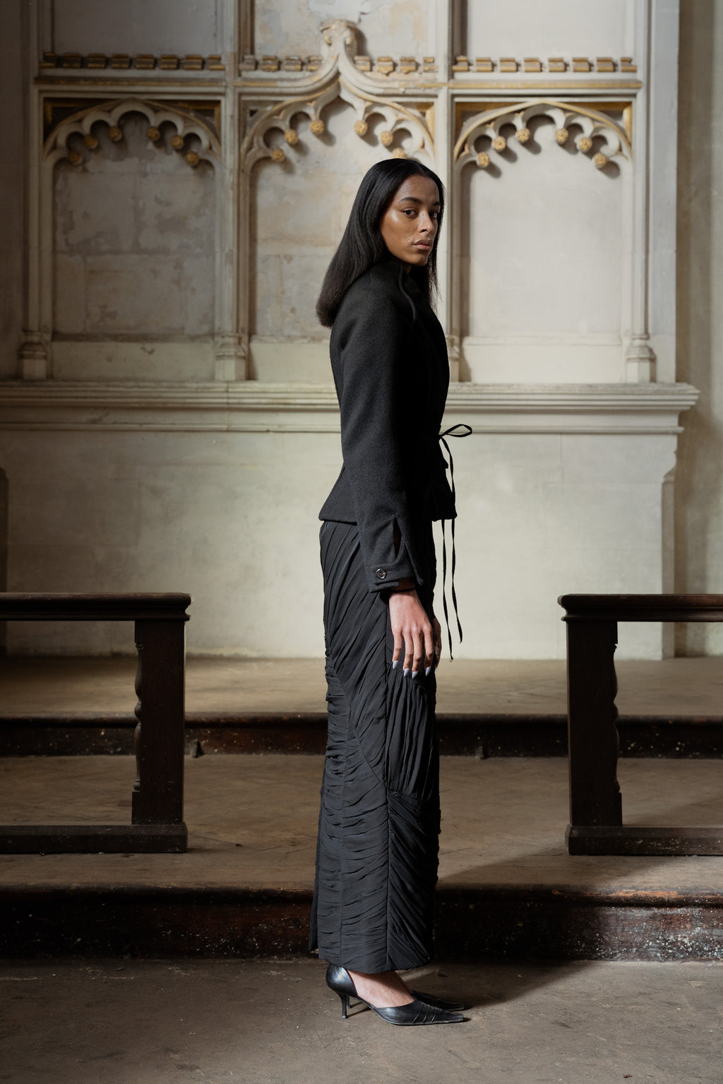 FEMME CREST TAILORED JACKET