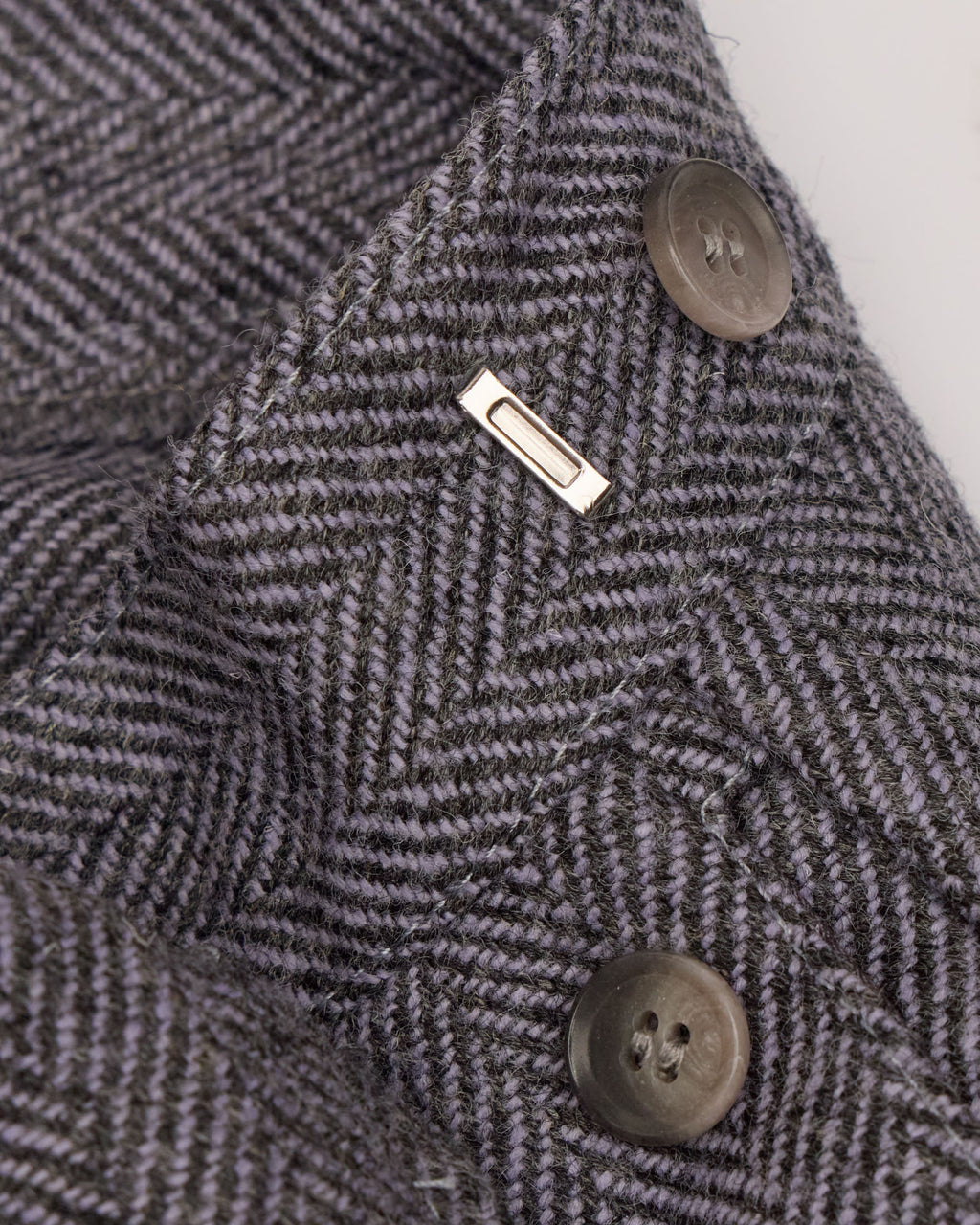 Table Skirt, fastening detail